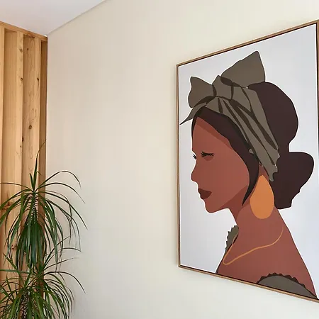 Oceanus Executive Понта-Делгада