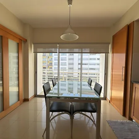 Апартаменты Oceanus Executive Понта-Делгада